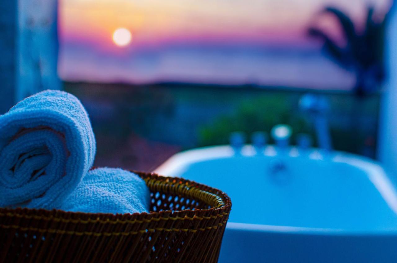 Calypso Sunset Iranawila Exterior foto